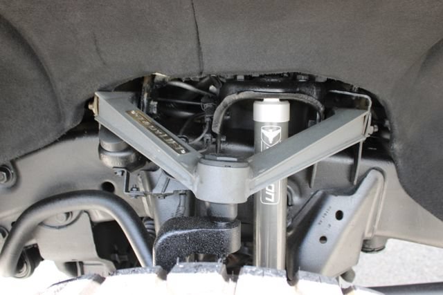 Used 2025 Chevrolet Silverado 2500 LT AWD/4WD image 30