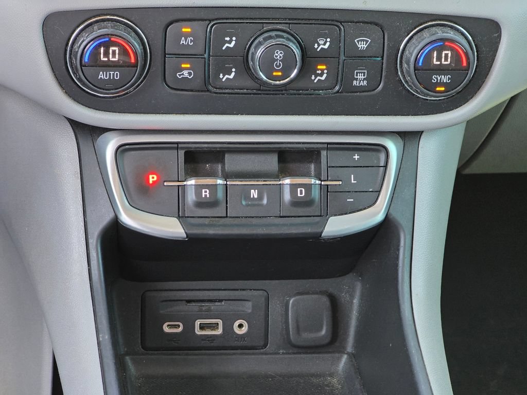Used 2022 GMC Terrain SLT AWD/4WD image 21