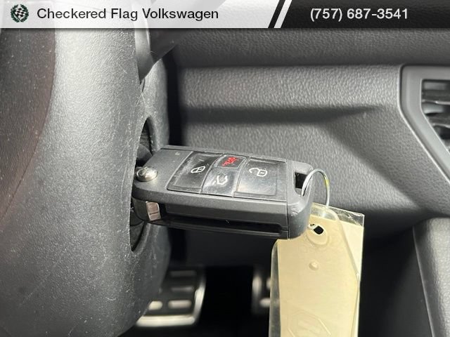 Used 2025 Volkswagen Jetta Sport FWD image 34