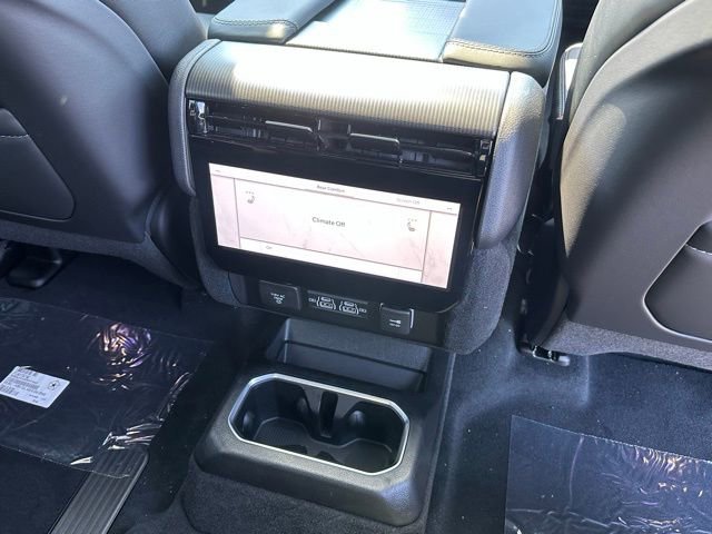 New 2026 Jeep Grand Wagoneer Summit AWD/4WD image 32
