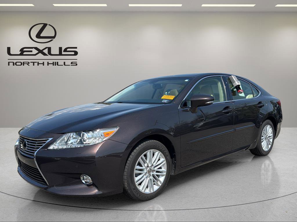 Used 2014 Lexus ES 350 w/ Luxury Package FWD image 1