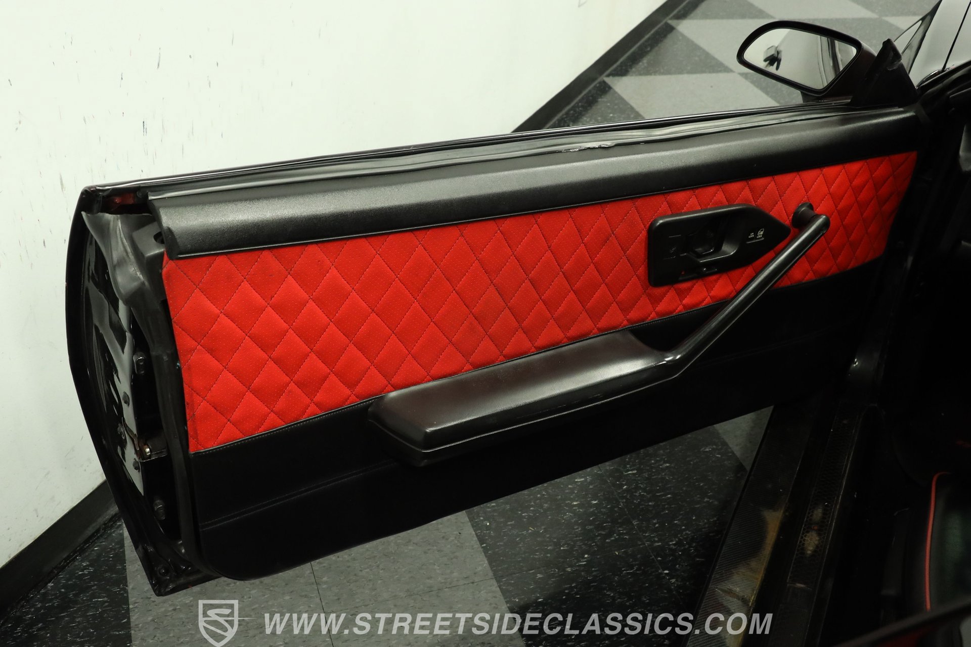 Used 1989 Pontiac Firebird Trans Am RWD image 34