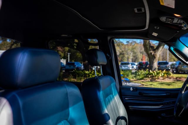 Used 2002 Lincoln Blackwood image 8