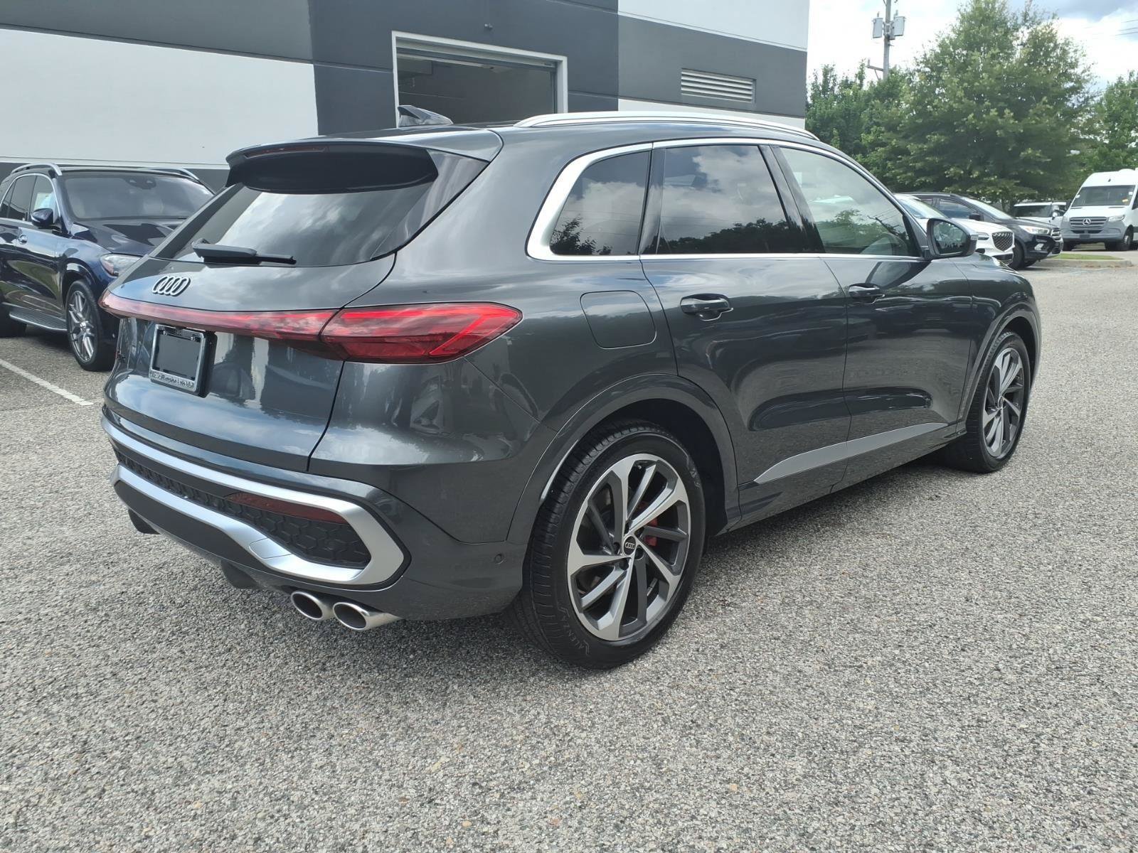 New 2026 Audi SQ5 Premium Plus AWD/4WD image 6