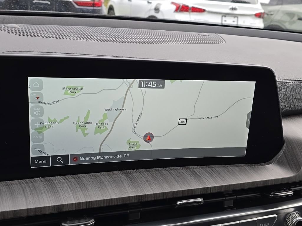 Used 2024 Kia Telluride SX Prestige w/ Towing Package image 14