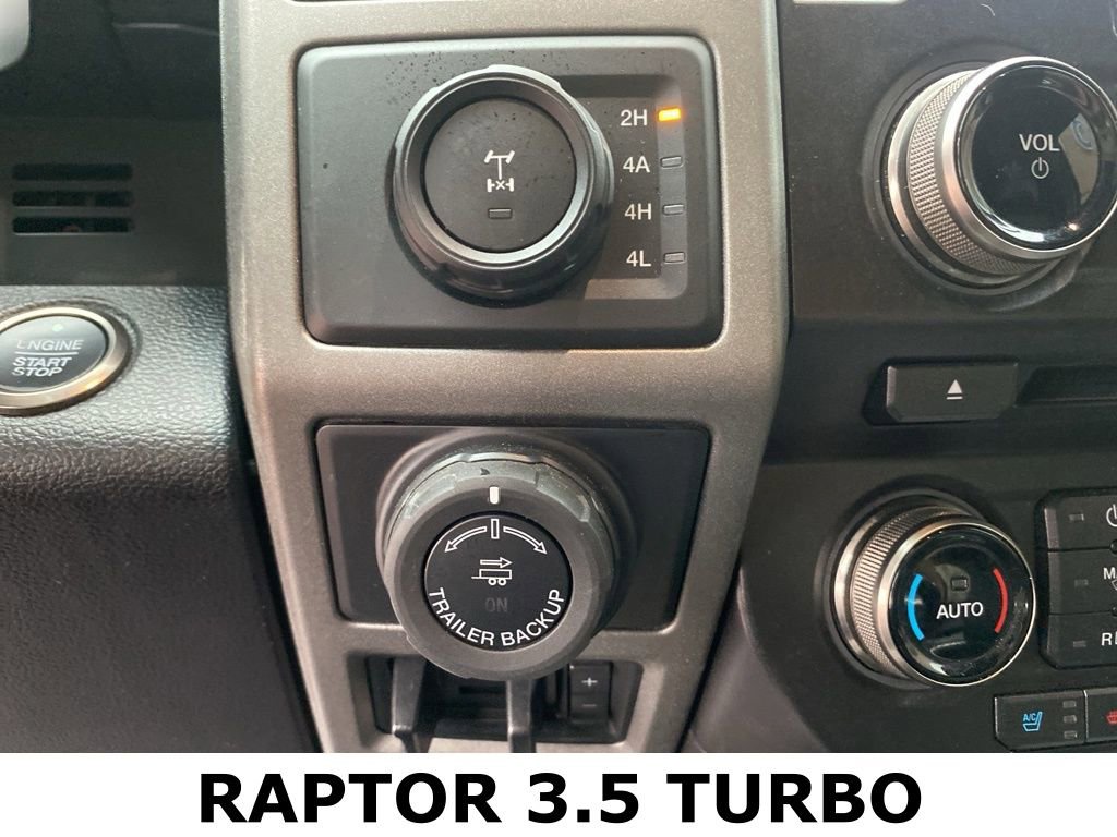 Certified 2017 Ford F150 Raptor w/ Equipment Group 802A Luxury image 38