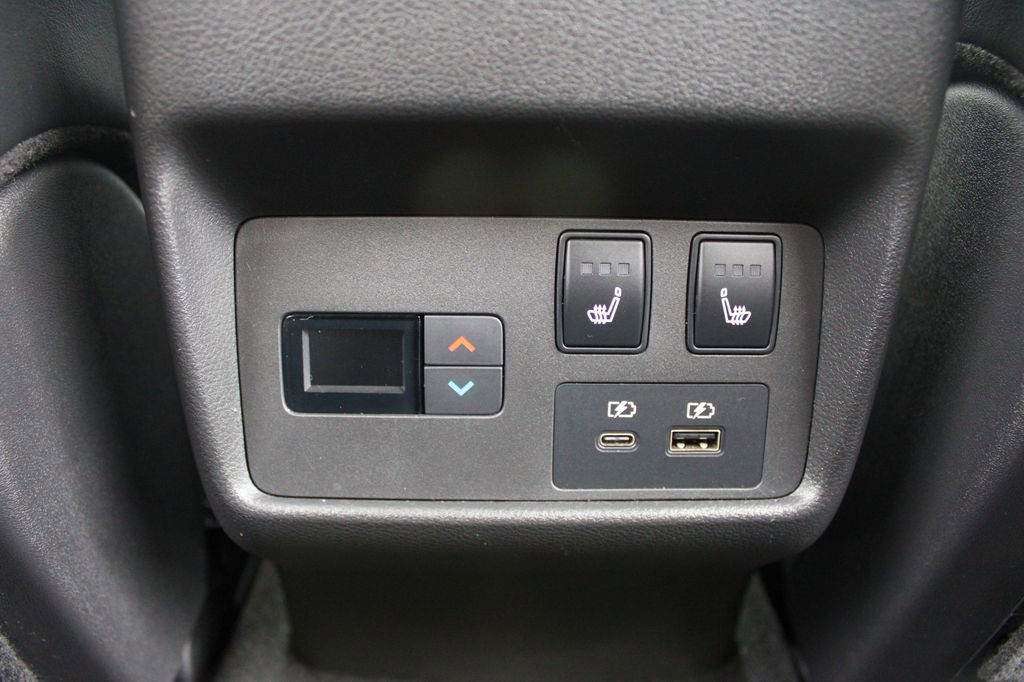 Used 2021 Nissan Rogue Platinum AWD/4WD image 15