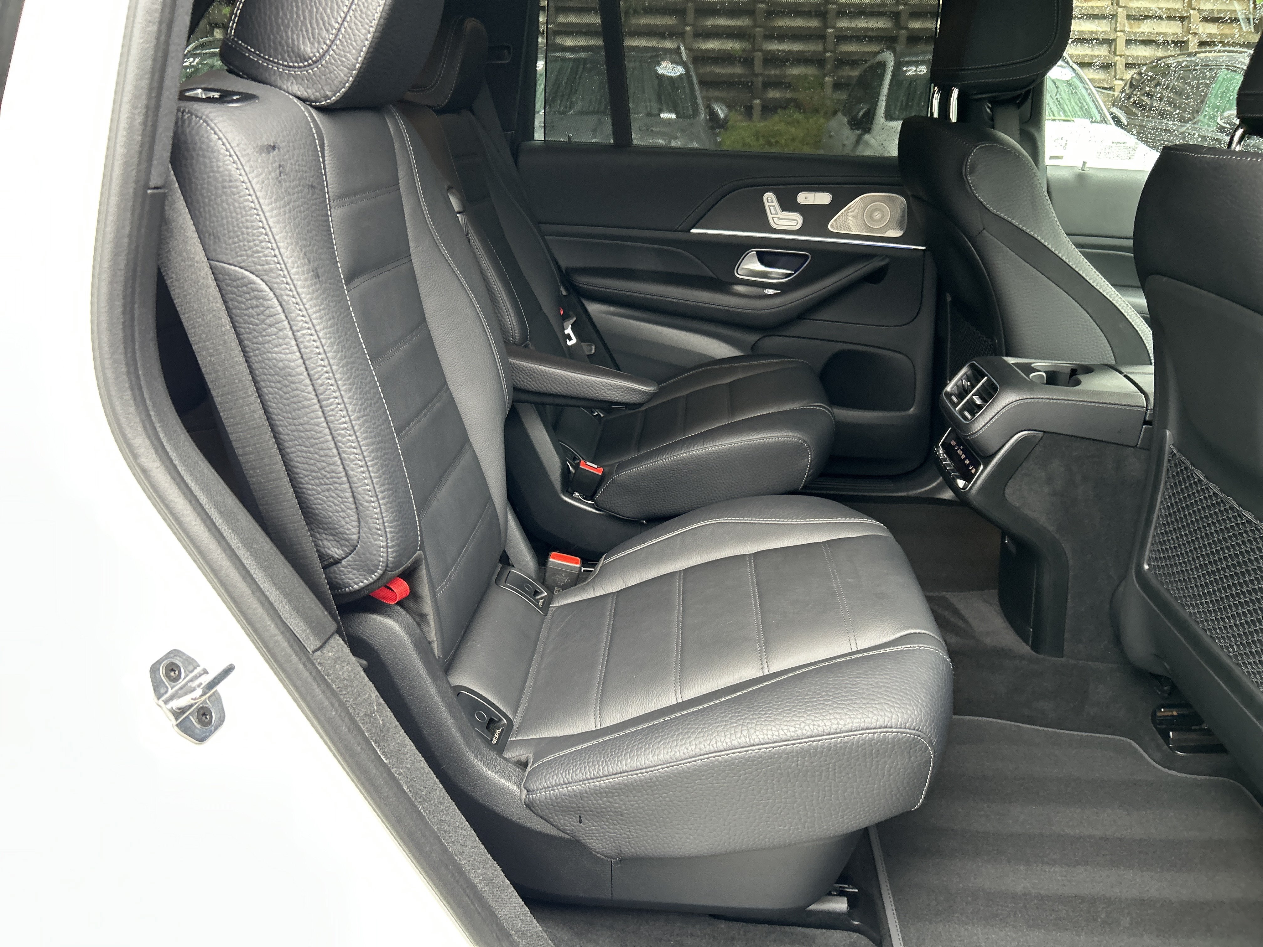 Certified 2025 Mercedes-Benz GLS 450 4MATIC image 49