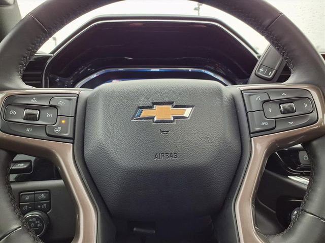 Used 2024 Chevrolet Silverado 2500 High Country w/ High Country Premium Package image 16