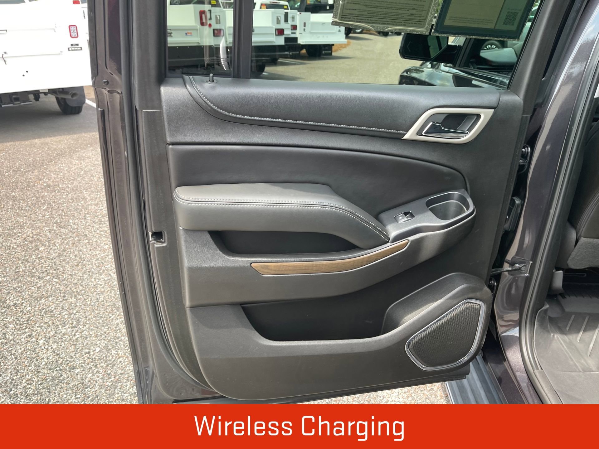 Used 2018 GMC Yukon XL Denali w/ Open Road Package AWD/4WD image 19