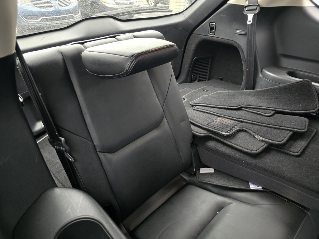 Used 2023 MAZDA CX-9 Touring image 16