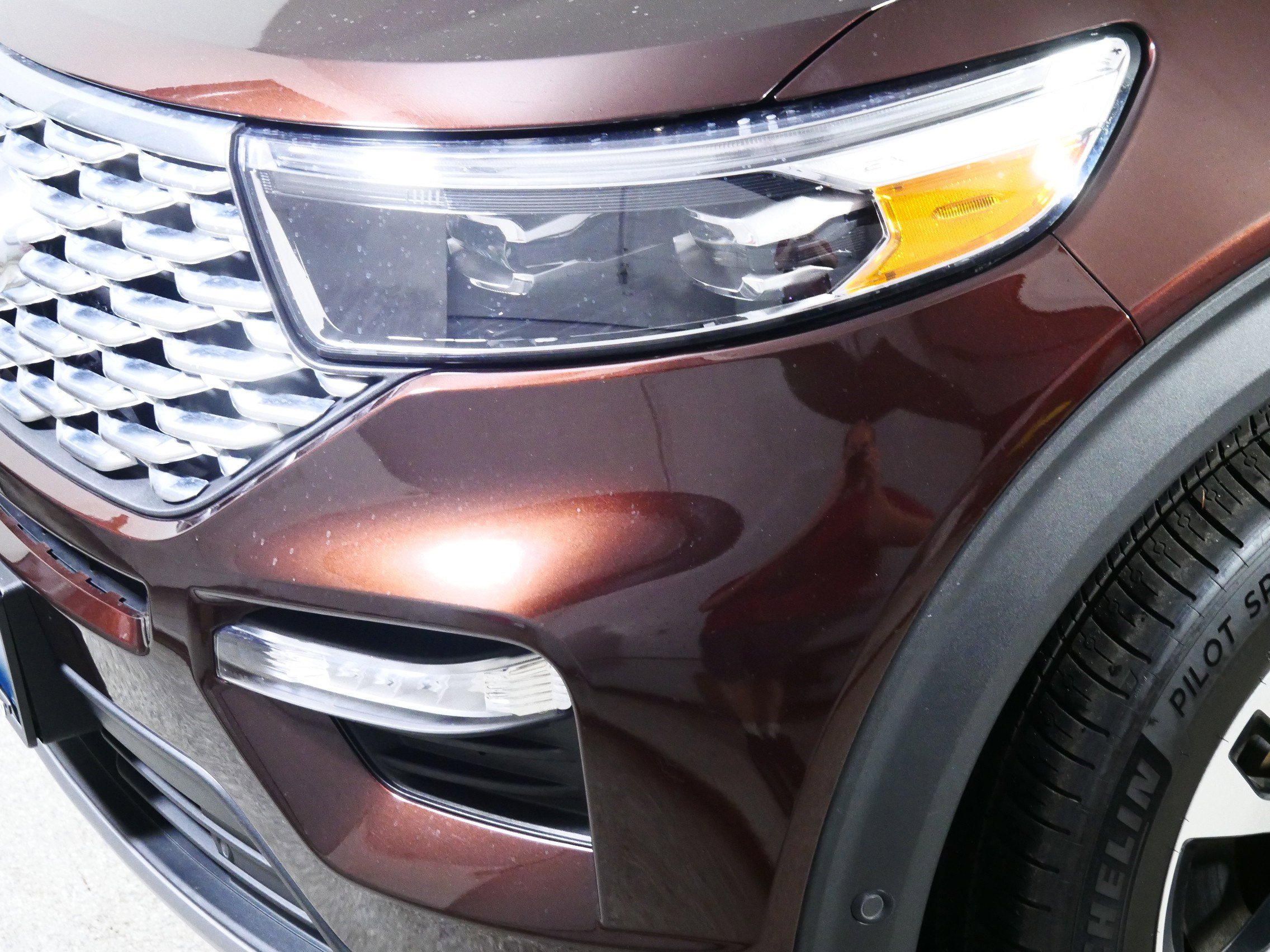 Used 2020 Ford Explorer Platinum AWD/4WD image 16