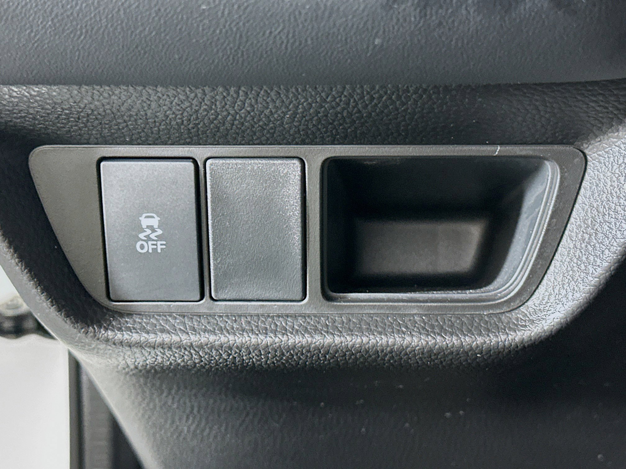 Used 2026 Honda HR-V Sport image 17