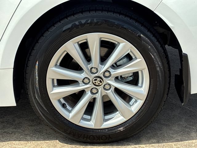 Certified 2026 Toyota Corolla XLE FWD image 29