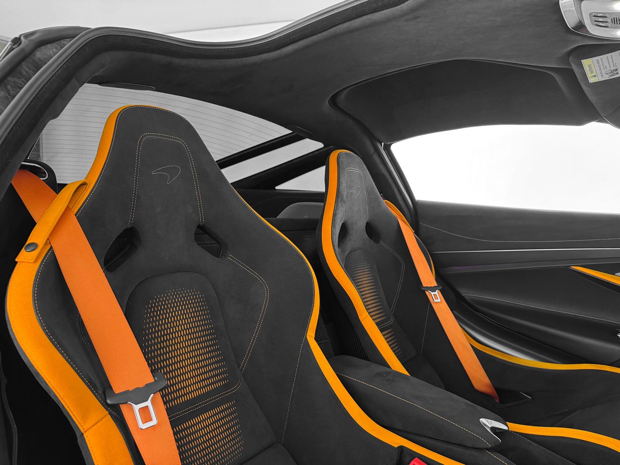 Used 2024 McLaren 750S image 27