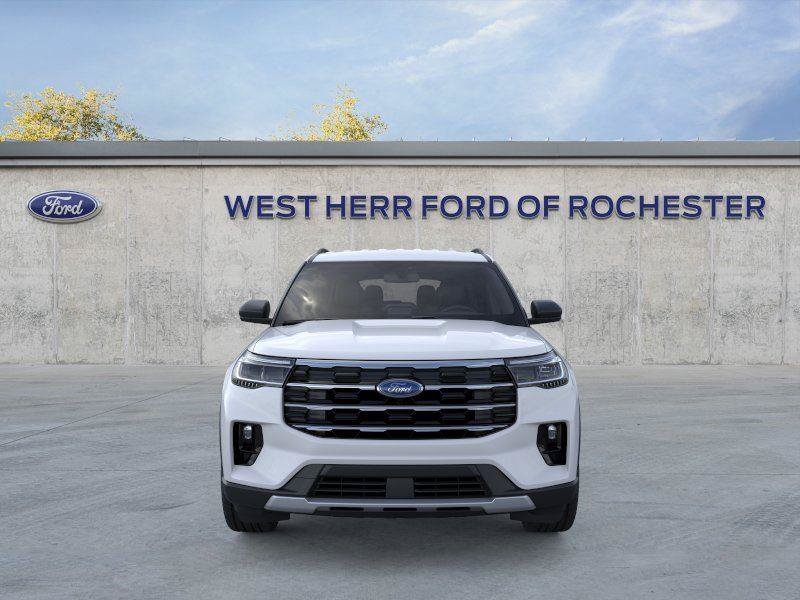 Used 2026 Ford Explorer Active w/ Active Comfort Package AWD/4WD image 7