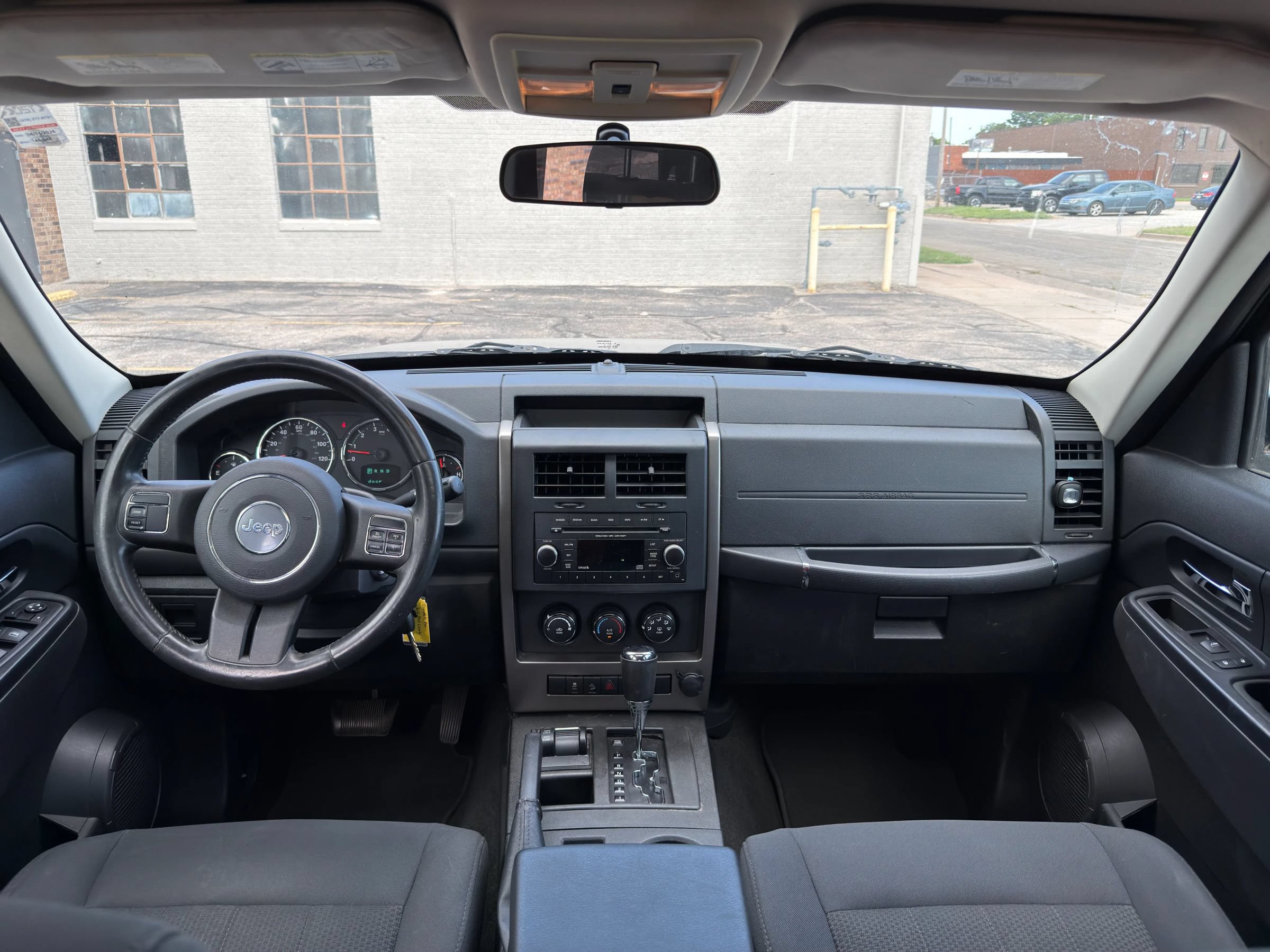 Used 2012 Jeep Liberty Sport w/ Popular Equipment Group AWD/4WD image 10