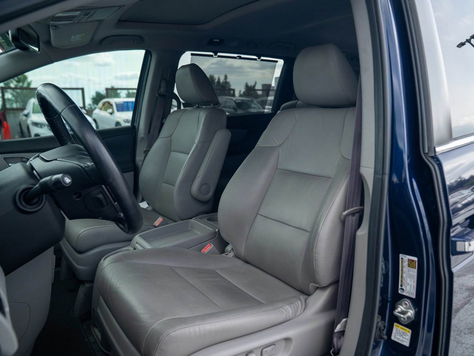 Used 2016 Honda Odyssey EX-L image 18