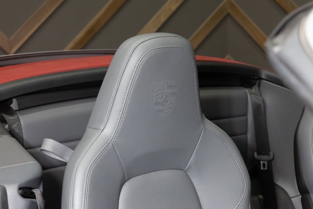 Used 2023 Porsche 911 Carrera w/ Sport Chrono Package image 39