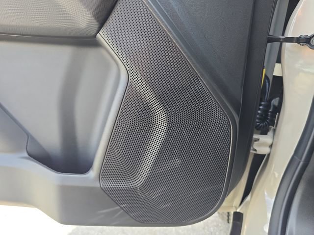 New 2026 GMC Canyon Elevation w/ Convenience Package image 16