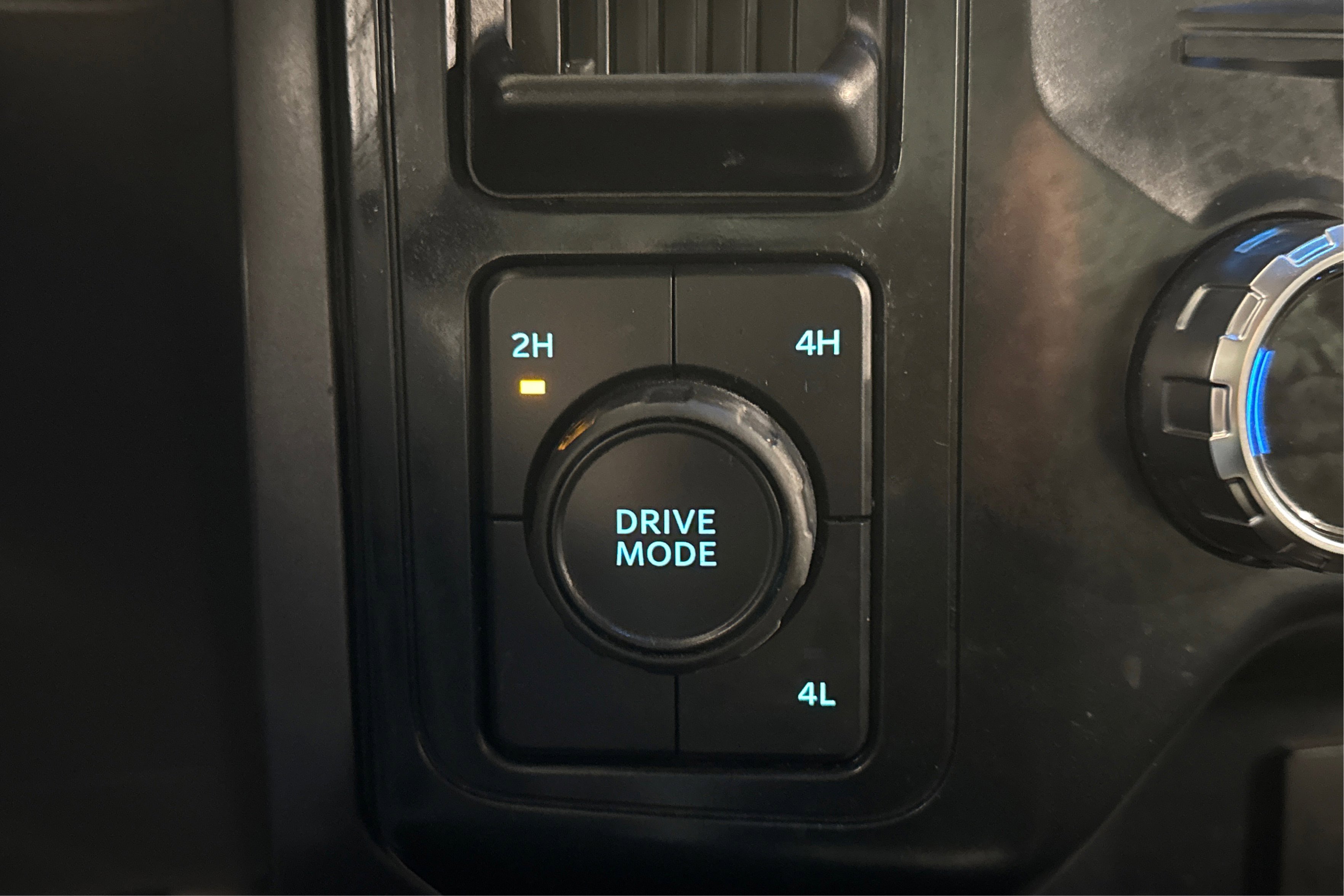 Used 2025 Ford F150 XLT w/ Equipment Group 301A Standard image 34