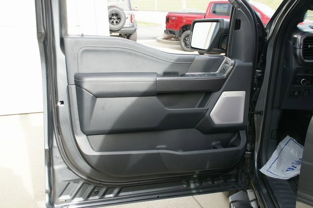 New 2025 Ford F150 Lariat w/ Equipment Group 502A High image 15