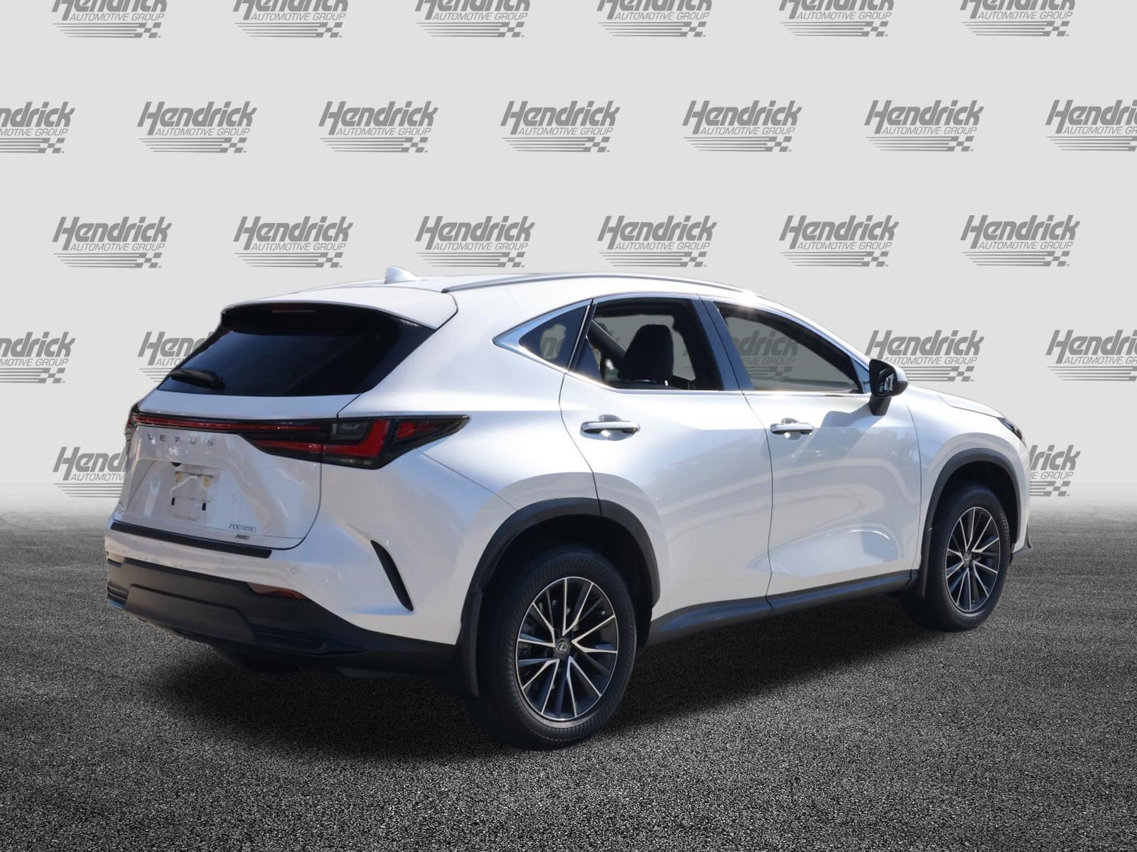 Used 2024 Lexus NX 350 AWD image 9