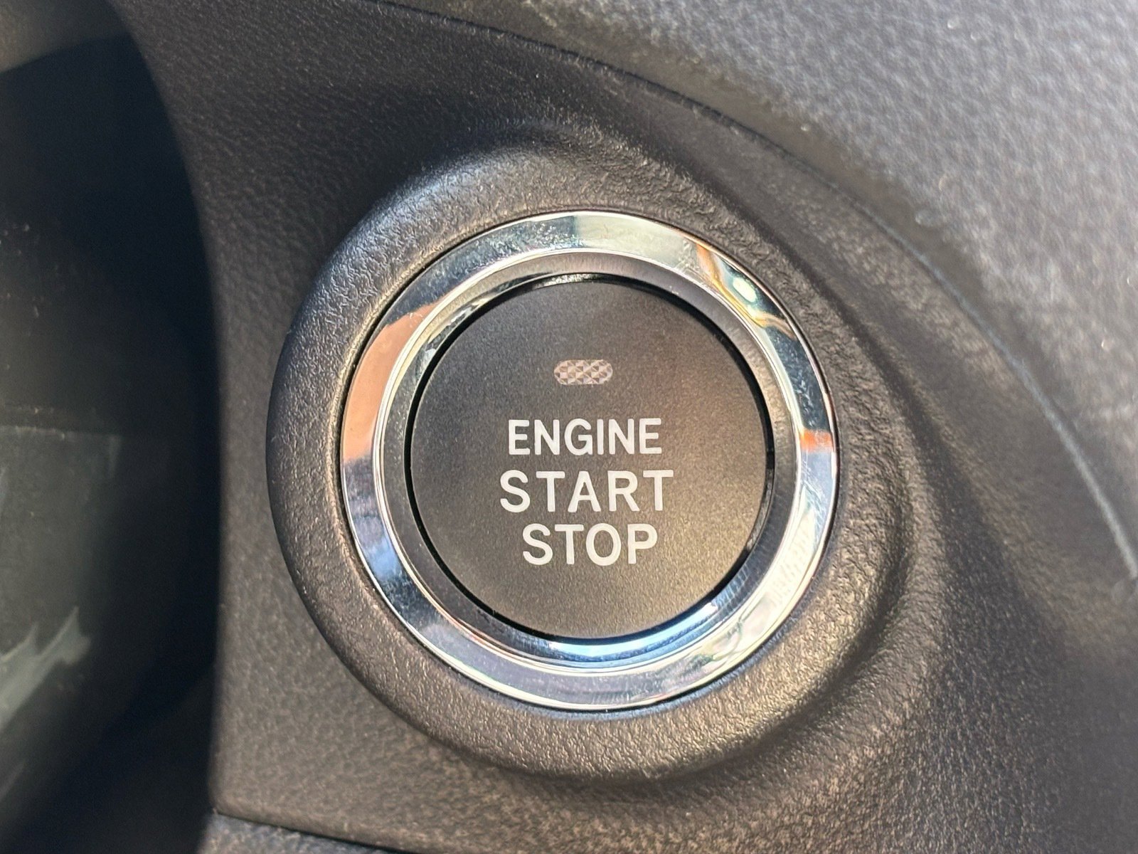 Used 2025 Subaru Ascent Premium w/ Premium Package image 33