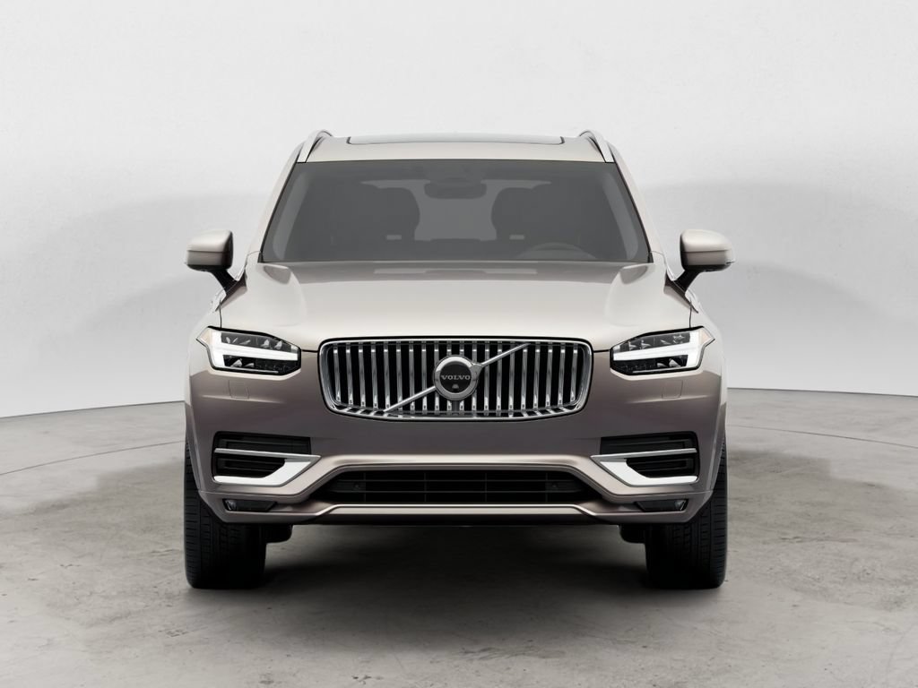 Used 2023 Volvo XC90 B6 Plus w/ Protection Package AWD/4WD image 2