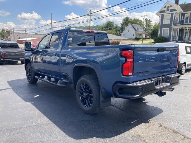 Used 2025 Chevrolet Silverado 2500 LTZ w/ Trail Boss Package AWD/4WD image 18