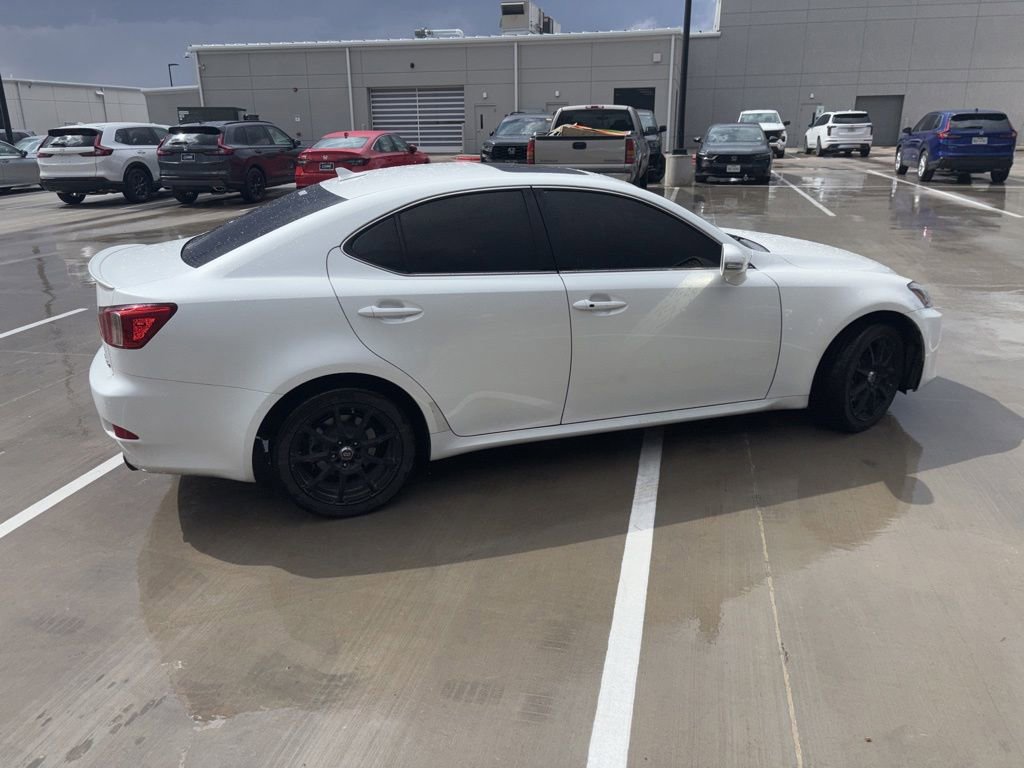 Used 2011 Lexus IS 250 AWD w/ Luxury Plus Value Edition image 4