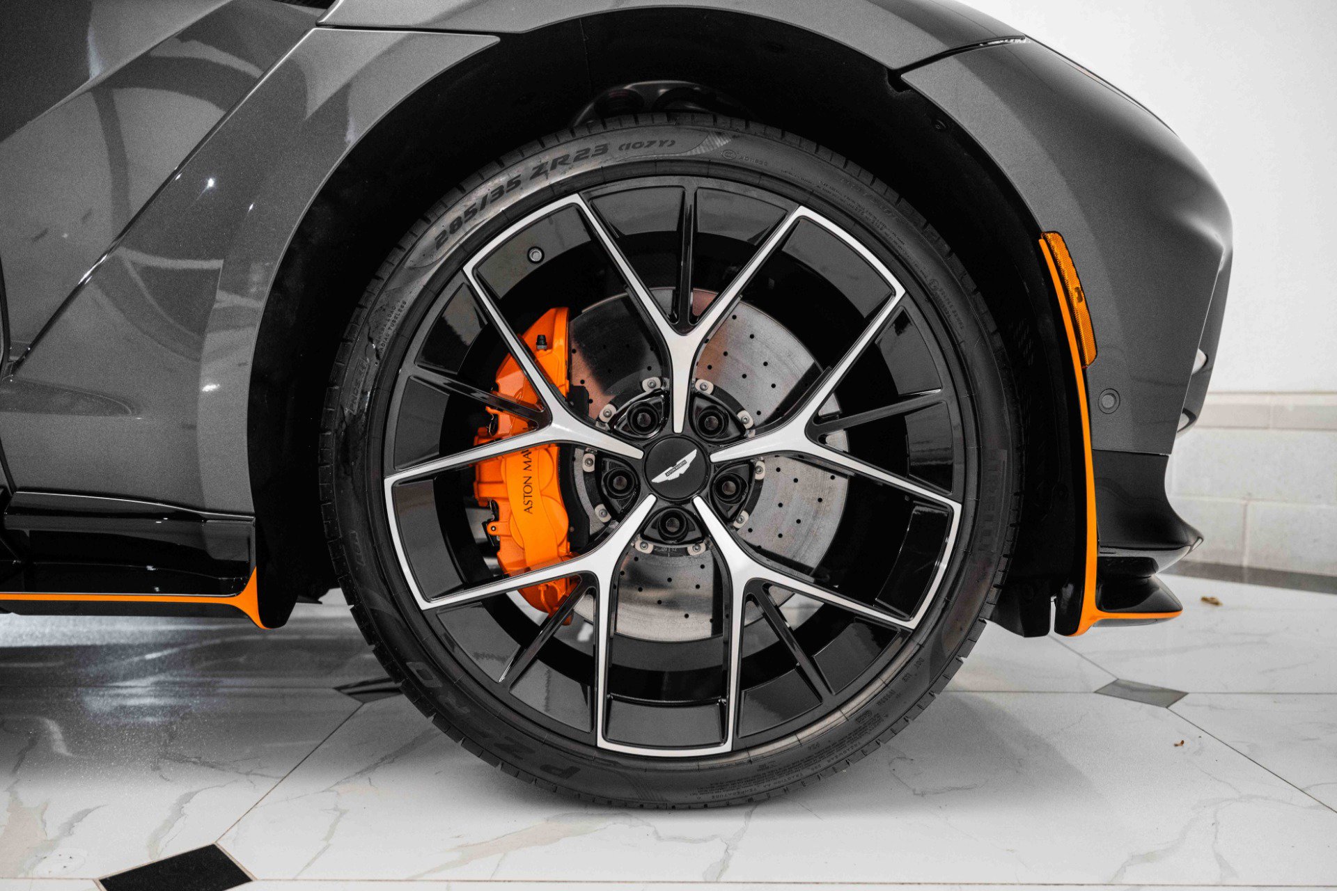 Used 2025 Aston Martin DBX 707 image 58