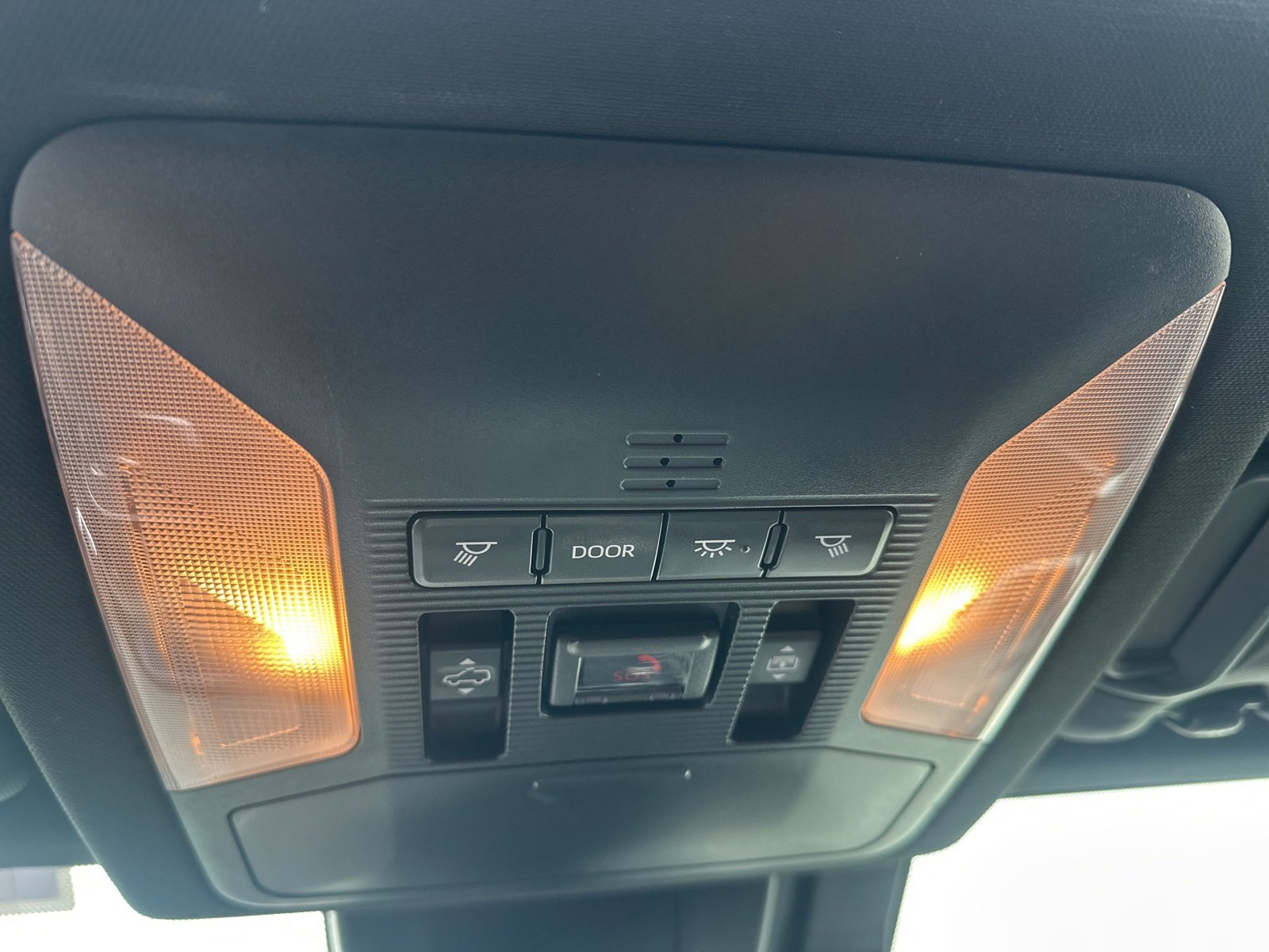 Used 2020 Toyota RAV4 XSE image 14