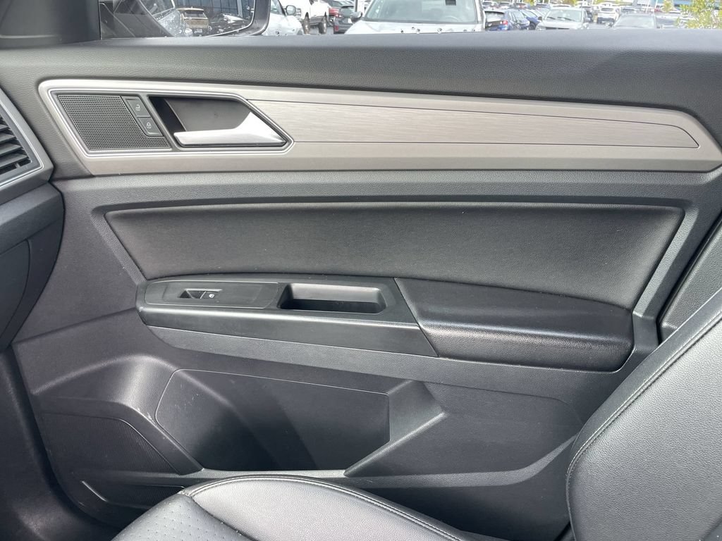 Used 2019 Volkswagen Atlas SE FWD image 19