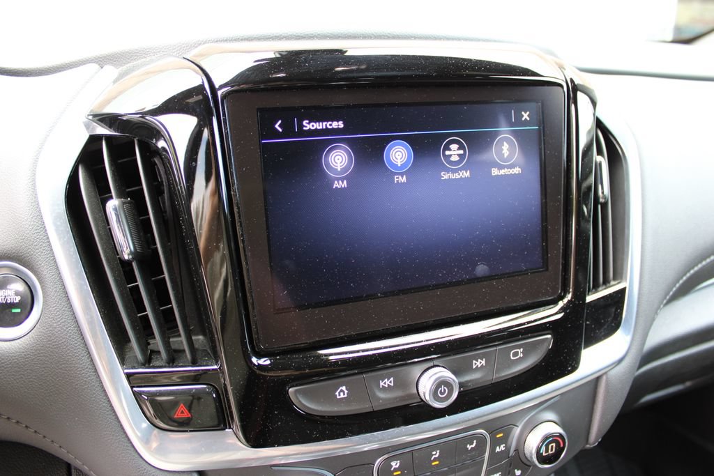 Used 2022 Chevrolet Traverse LT FWD image 20