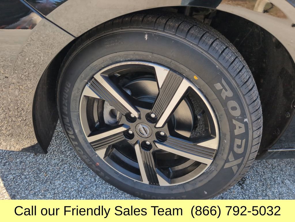 Used 2024 Nissan Sentra SV FWD image 26