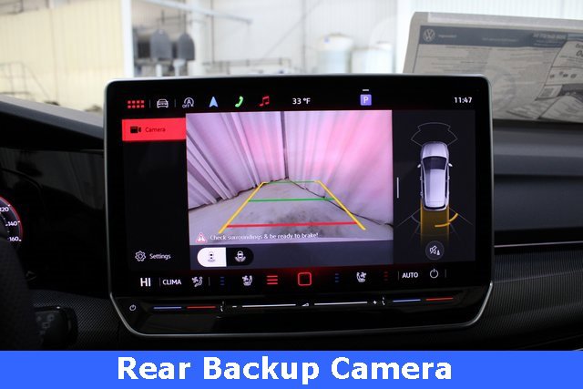 New 2026 Volkswagen GTI SE image 3