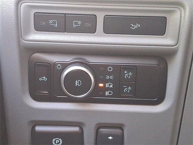 Used 2023 Ford F150 Lariat image 24