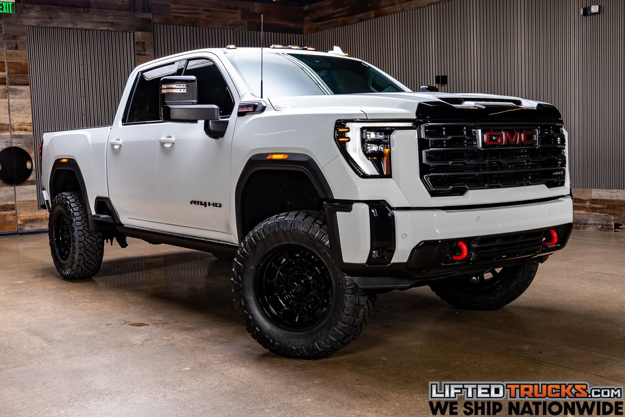 Used 2025 GMC Sierra 2500 AT4 w/ AT4 Premium Plus Package