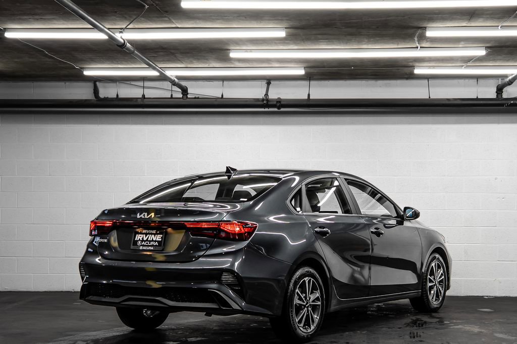 Used 2024 Kia Forte LXS image 5