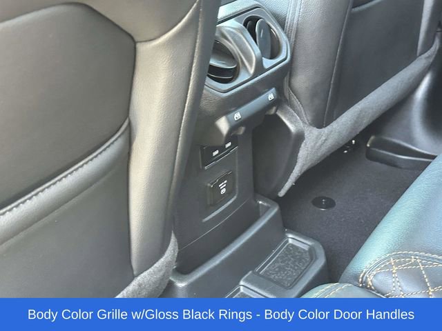 Used 2023 Jeep Wrangler Unlimited Sahara image 18