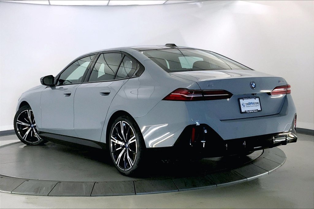 Certified 2025 BMW i5 M60 AWD/4WD image 10