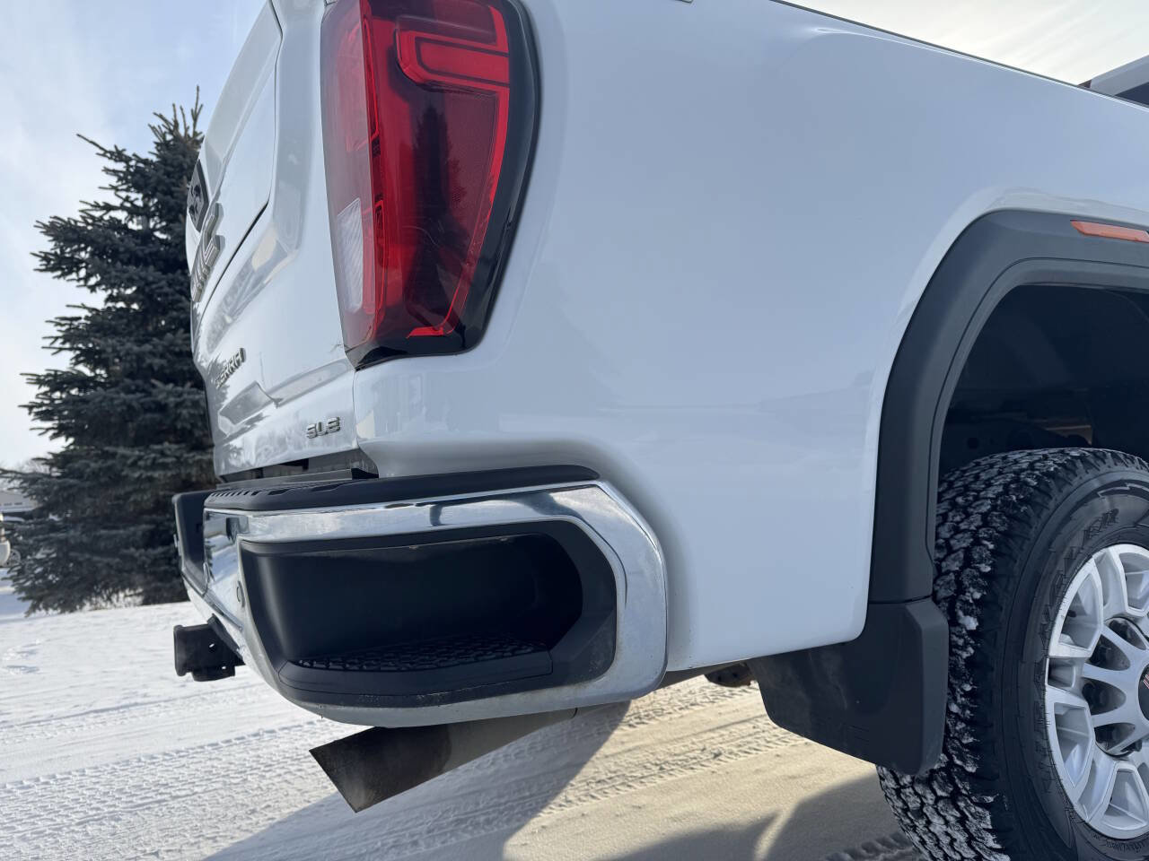 Used 2021 GMC Sierra 2500 SLE image 18