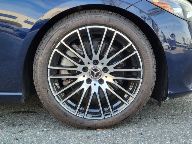 Used 2023 Mercedes-Benz C 300 4MATIC Sedan w/ Exclusive Trim Package image 17