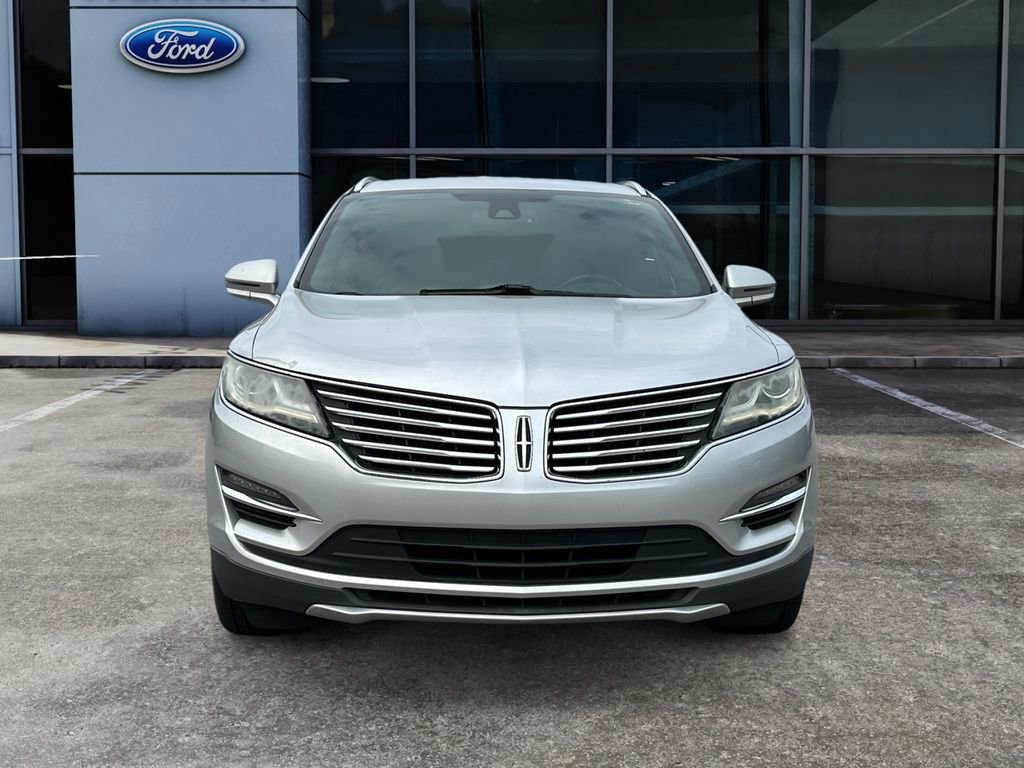 Used 2016 Lincoln MKC Reserve w/ Lincoln MKC Climate Package FWD image 3