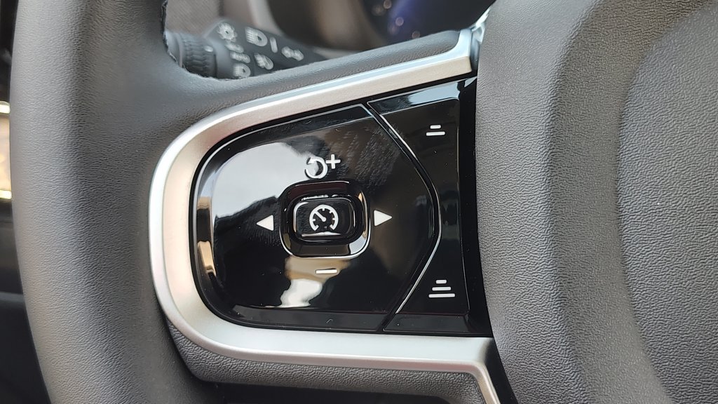 New 2026 Volvo XC90 B6 Plus AWD/4WD image 14