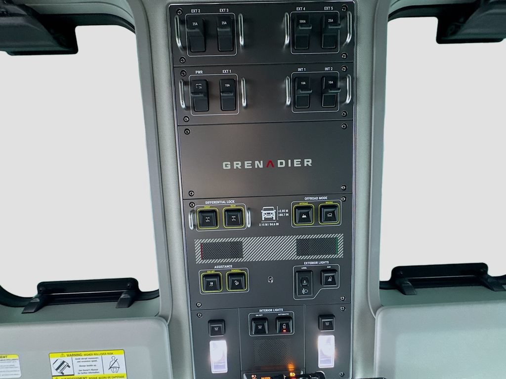 Used 2025 INEOS Grenadier AWD/4WD image 18