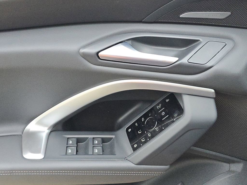 New 2026 Audi Q5 Premium Plus image 19