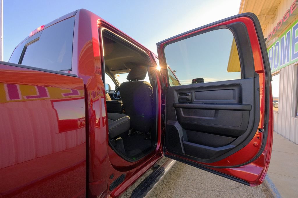 Used 2024 RAM 3500 Tradesman image 17