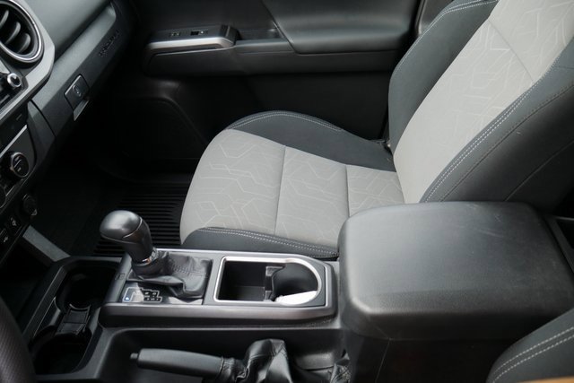 Used 2023 Toyota Tacoma TRD Sport image 24